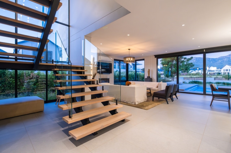 4 Bedroom Property for Sale in Val De Vie Estate Western Cape